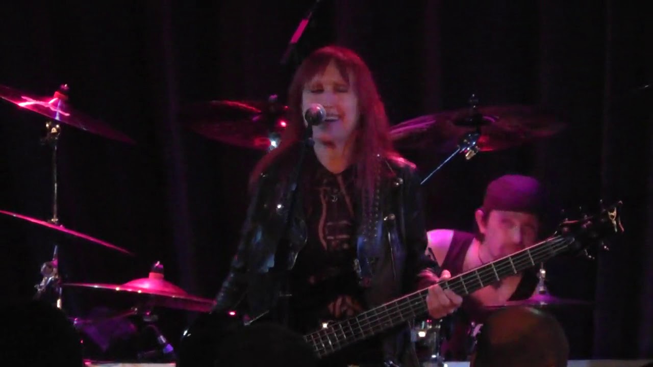 Enid williams of girlschool with Motörheadache UK performing 999 Emergency/Please don't touch Feb2nd