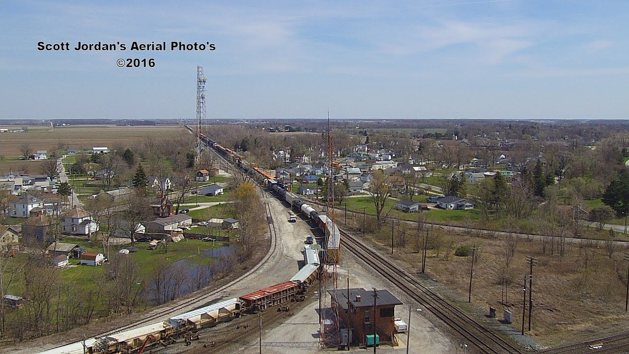 Csx L355-17 derailment 14,000' long train Fostoria Ohio