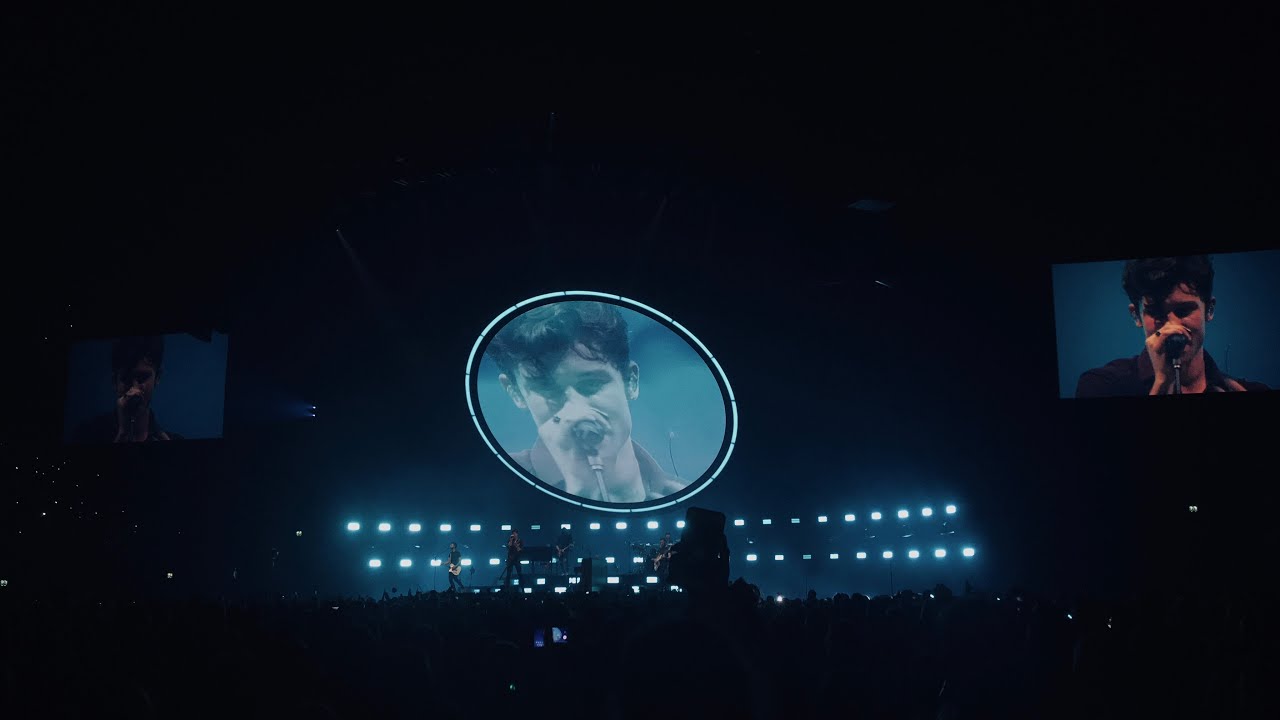 Shawn Mendes - I Know What You Did Last Summer/Mutual (Live in Amsterdam)