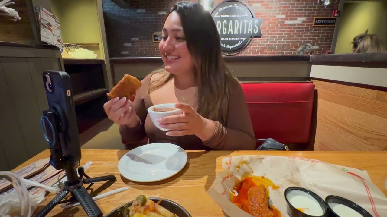 Chili’s, Викторвилл, Калифорния | Ужин за 16,99 долларов, новые палочки моцареллы, атмосфера «сча...