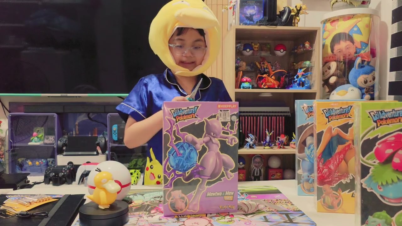 Let's unbox my Keepplay Go! Adventure! Collection - Mewtwo and Mew Part 1