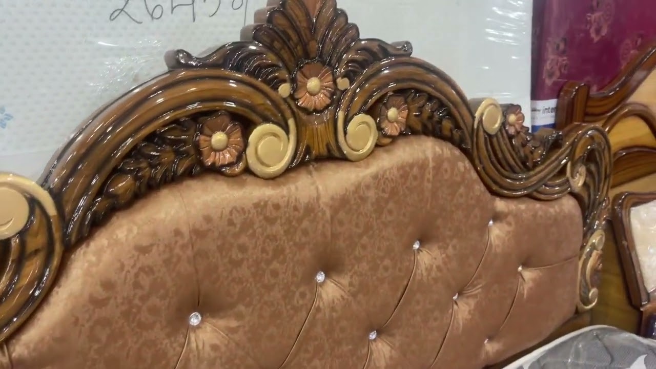 Maharaja Master Bed - CLR Furniture