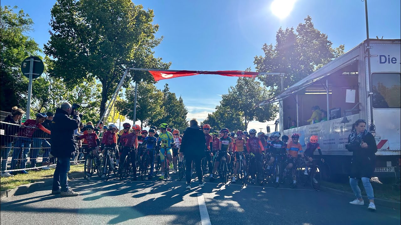 Rund um Strausberg 2024 Part 2/ Straßenrennen - U13 - 25km/ Ausreißergruppe