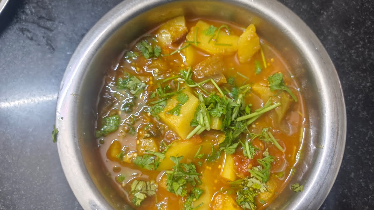 घर की सबसे स्वादिष्ट आलू बैंगन की सब्जी | Aloo Baingan Sabji Recipe | Easy Sabji Recipe