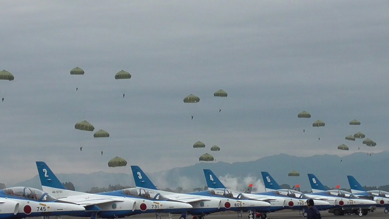 第1空挺団　空挺降下　空の神兵　新田原エアフェスタ2017　航空自衛隊