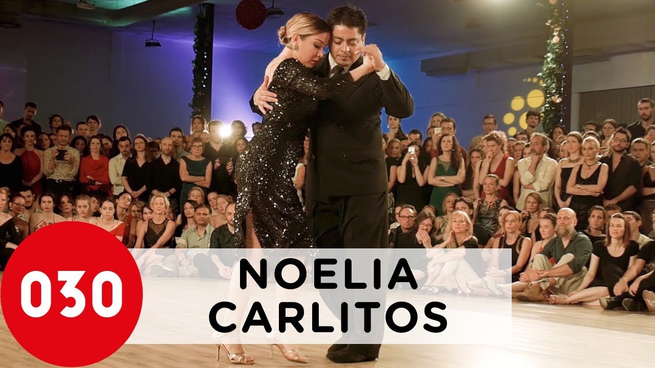 Noelia Hurtado and Carlitos Espinoza – Después de carnaval #NoeliayCarlitos