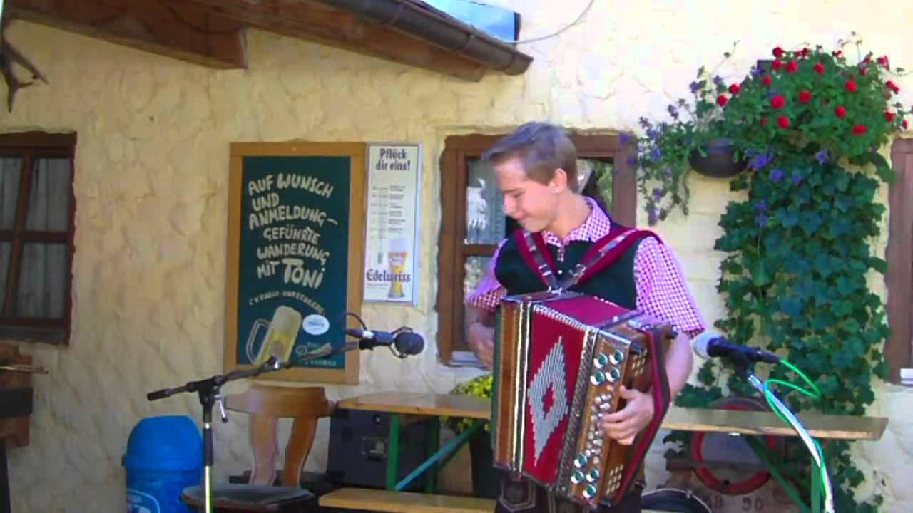 Lukas Hauser