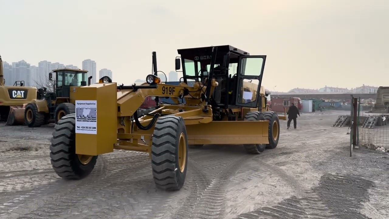 Sending ten units SEM Motor Graders to the port.