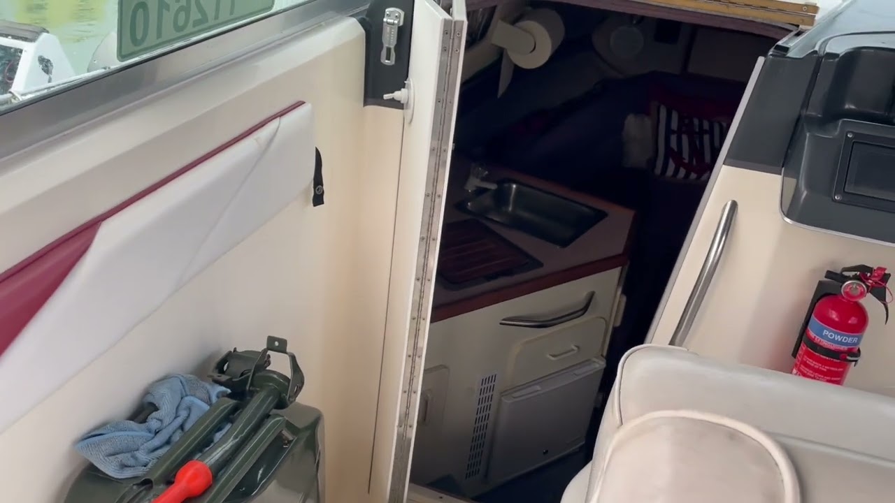 Sea Ray 230 DA  - Boatshed - Boat Ref#327067