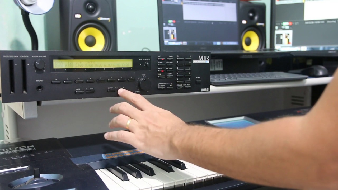 KORG M1r - Review by Tiago Mallen (Test factory sounds) #korg