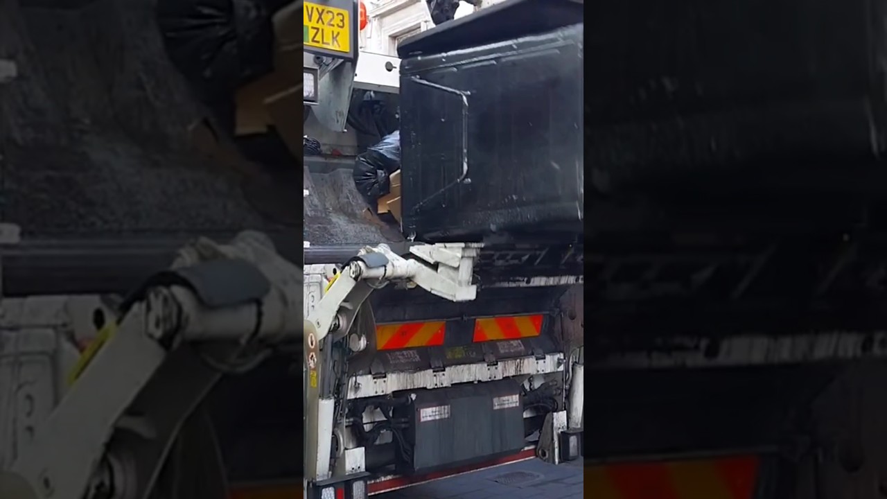 City of Westminster veolia Dennis elite 6 ecollect emptying trade waste 1100L bin
