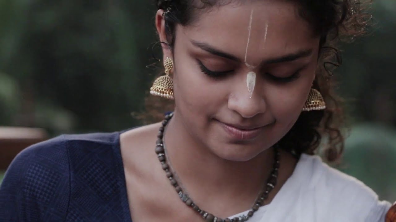 Gāy Gora Madhura Sware-Ft.Agnidev Prabhu and Mayuri dasi @ Veena Mayuri You Tube
