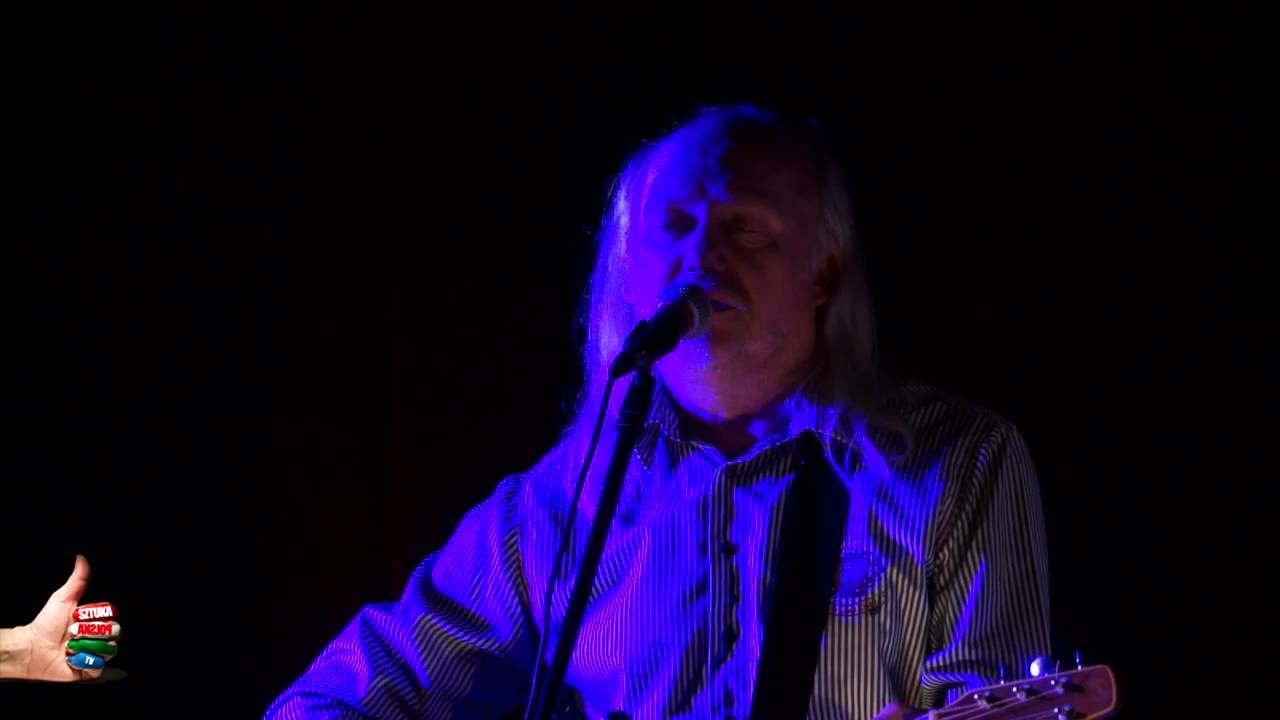 PANI ZOSIA - Andrzej Sikorowski - Świat Gitarą i Poezją Malowany - Ryszard Feliks Styła