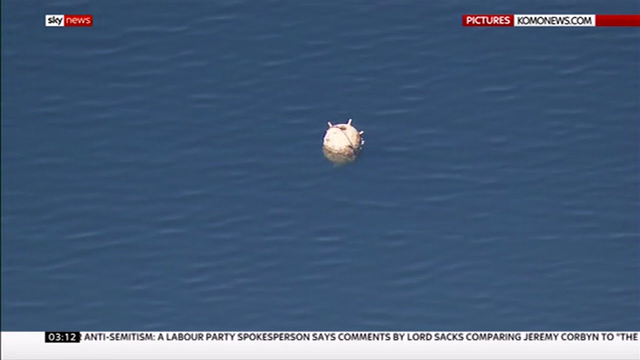 Sea mine surfaces near Seattle (USA) - BBC News - 29th August 2018