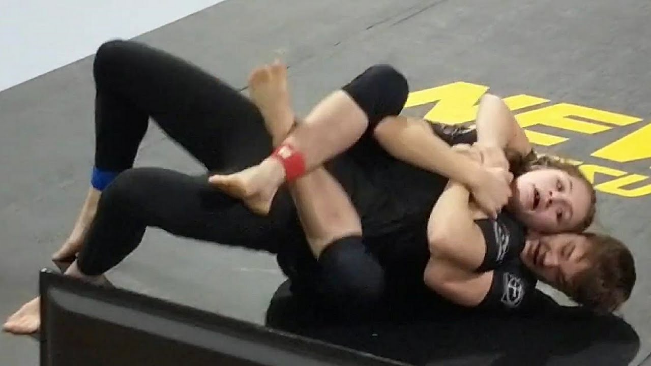 Boys Defeating girls in wrestling & BJJ (124)