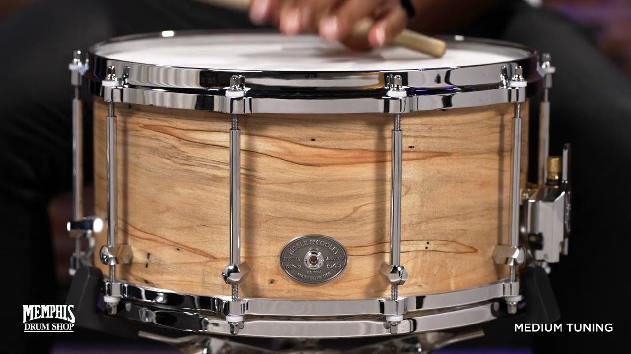 Noble & Cooley 14x7 Special Edition Solid Shell Classic Ambrosia Maple Snare Drum (FGSEAMS1470NSC)