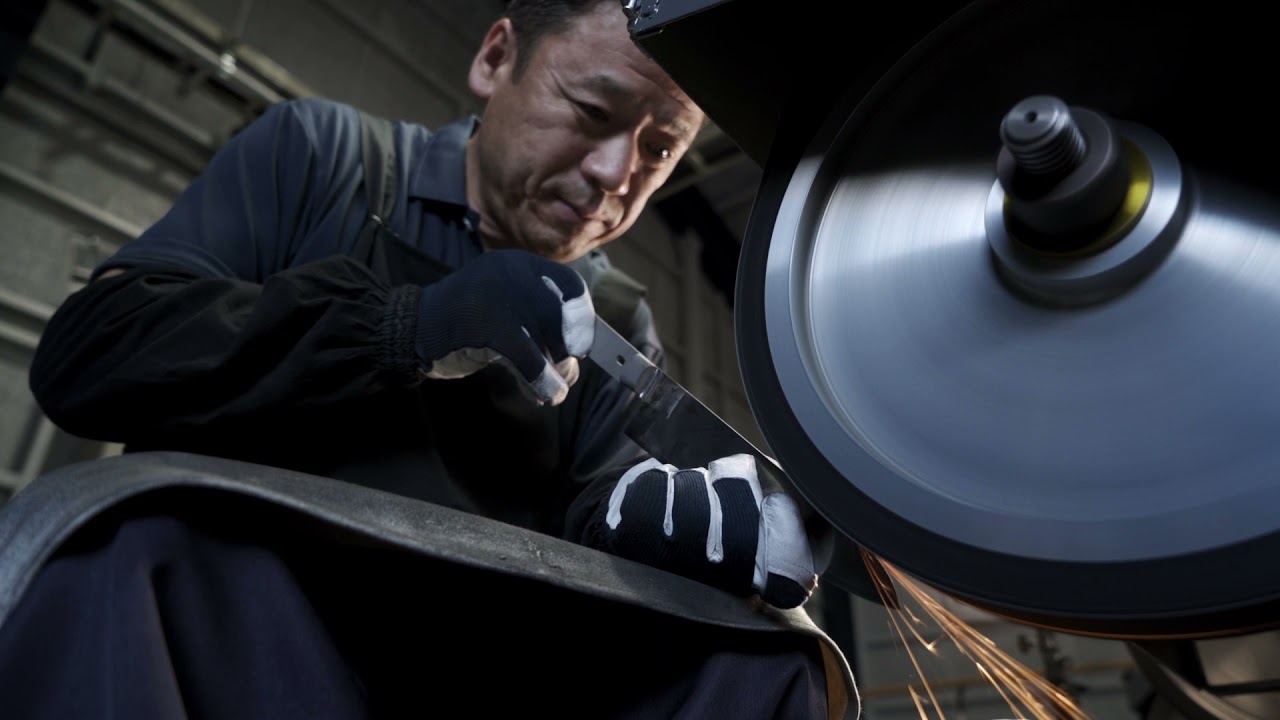 Tojiro Knives - Traditional Japanese Craftsmanship