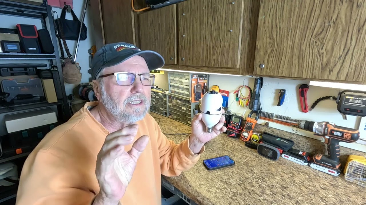 Lightbulb Camera basics 101 to connect camera and App