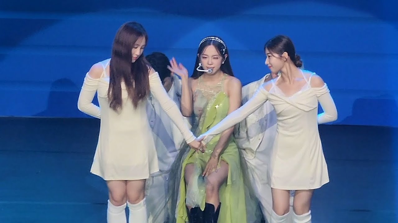 Kim Sejeong First Concert 'The 門' Live in Manila 김세정 FULL Part 3/4