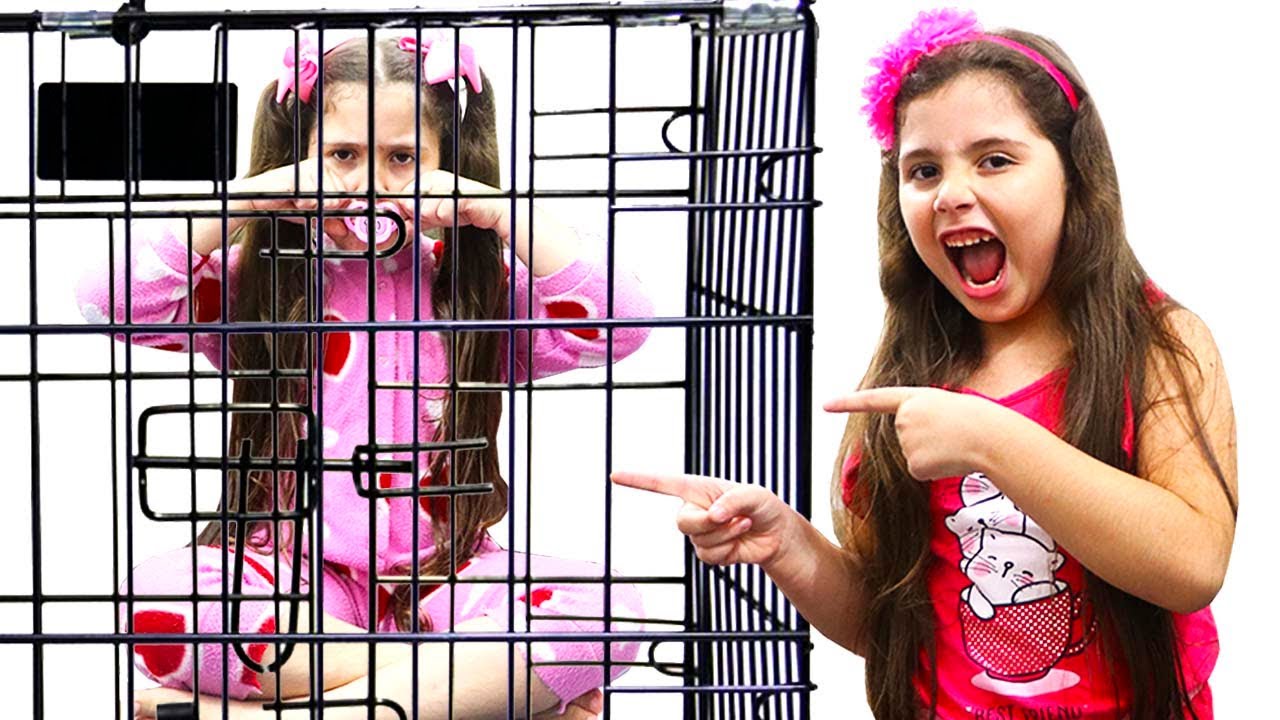 HELOÍSA FINGE TER UMA IRMÃ BEBÊ