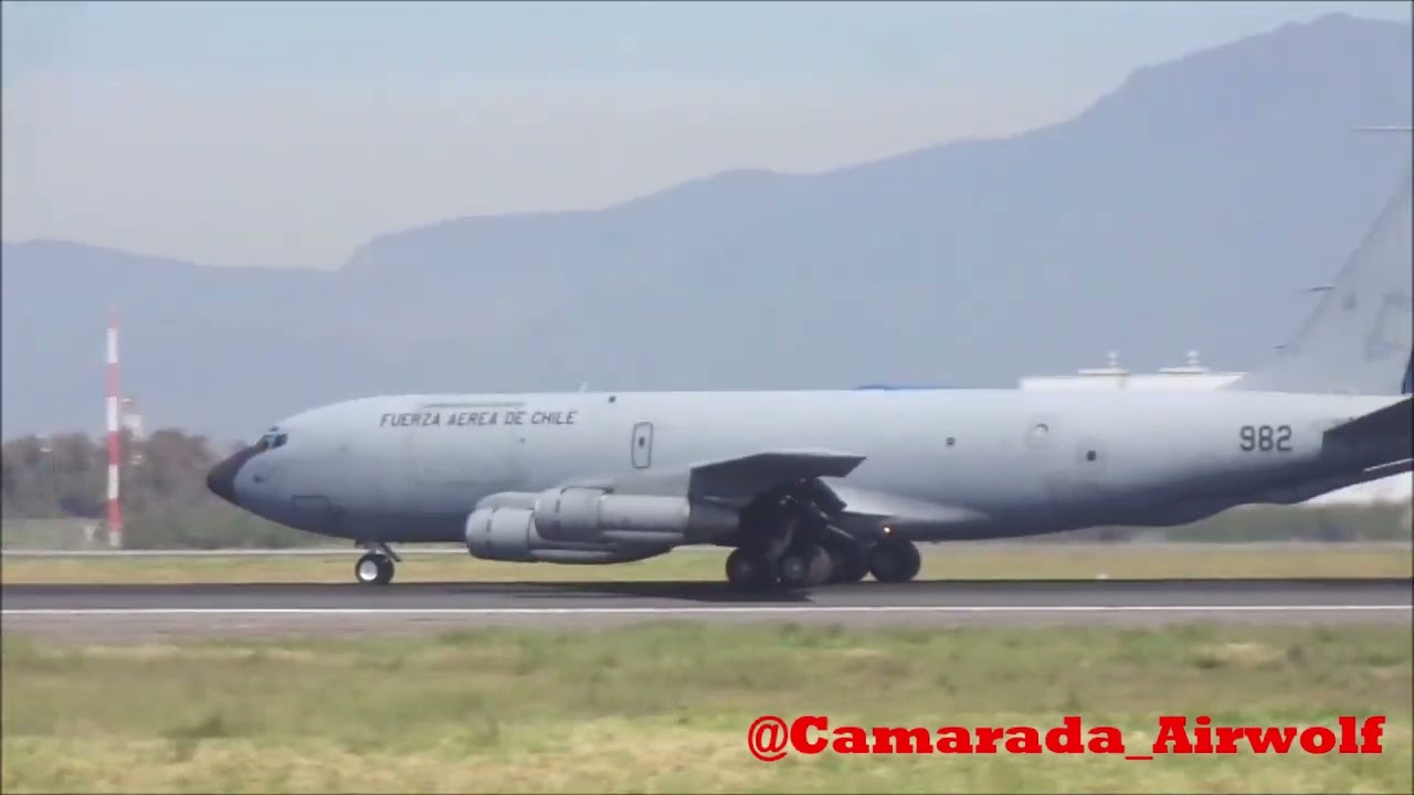 Despliegue de la  Fuerza Aerea de Chile en La  Parada Militar 2025
