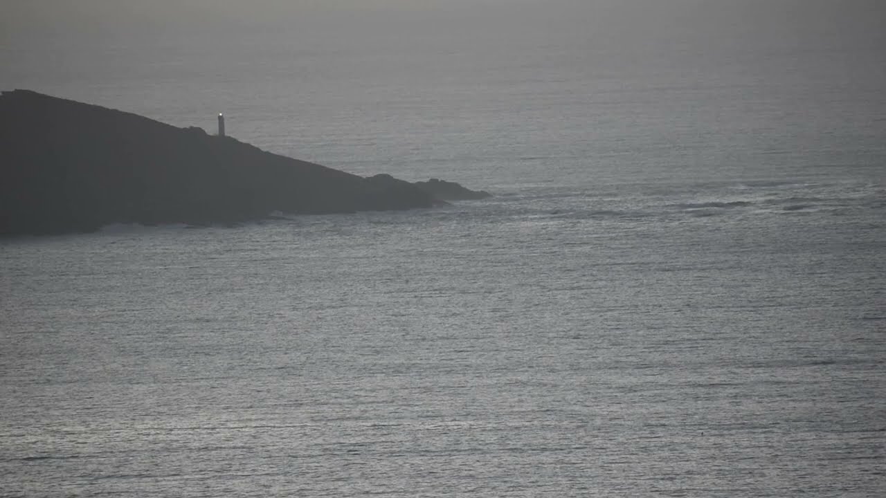 Faro de Cabo de Laxe al anochecer