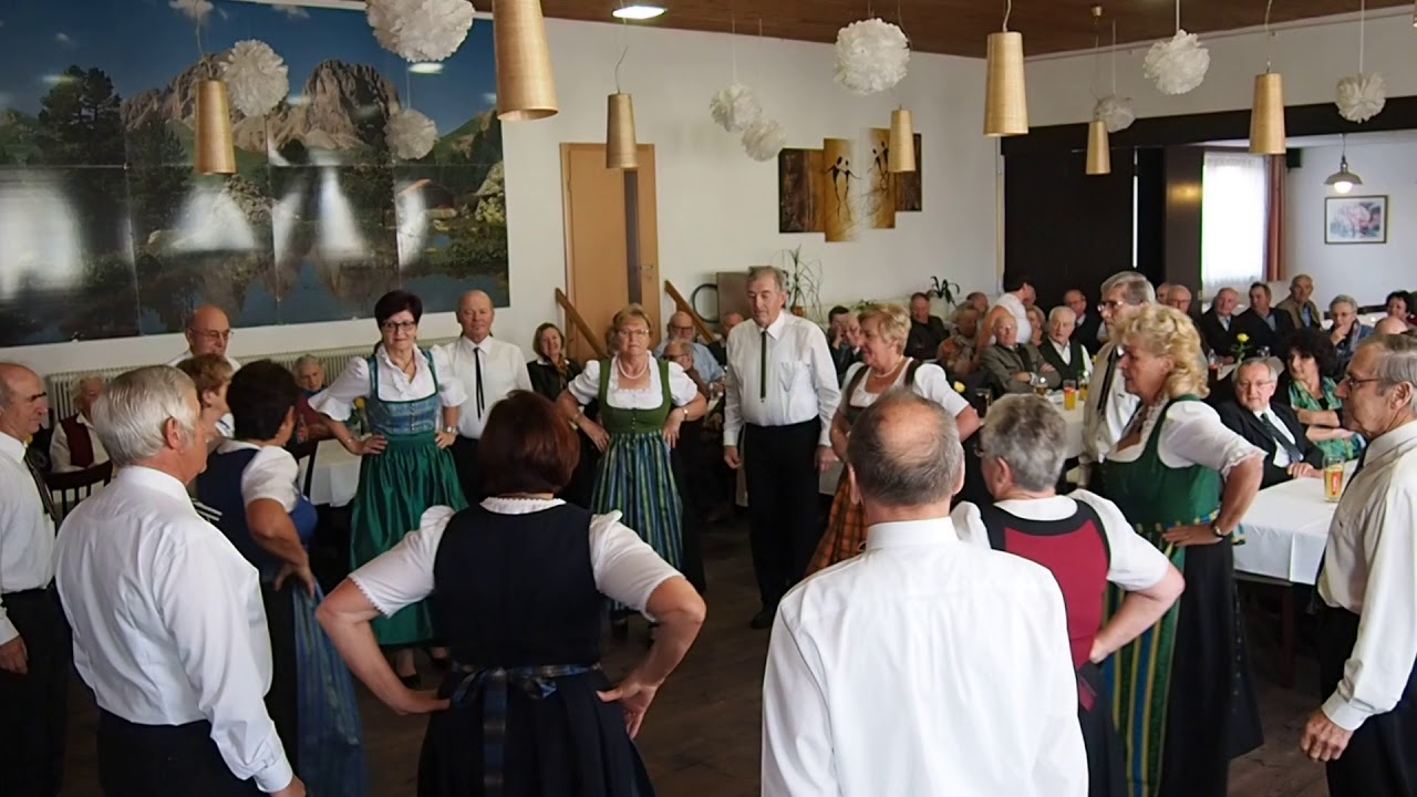 Weitersfelden_Gemeindechronik_Riepl_ Seniorentanz_1.Teil