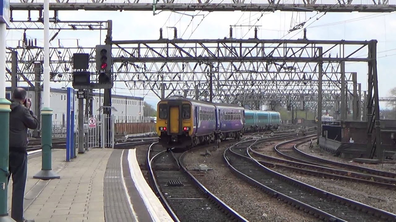 Trains at Manchester Piccadilly 23/4/14