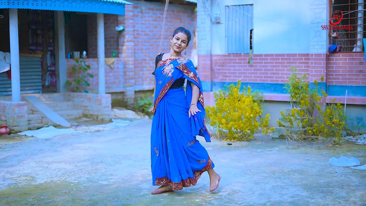 Amar Nakari Ful Bolere Dj Song | Bangla New Dance Performance 2025 | Cover By Mahi | Bangla Dance