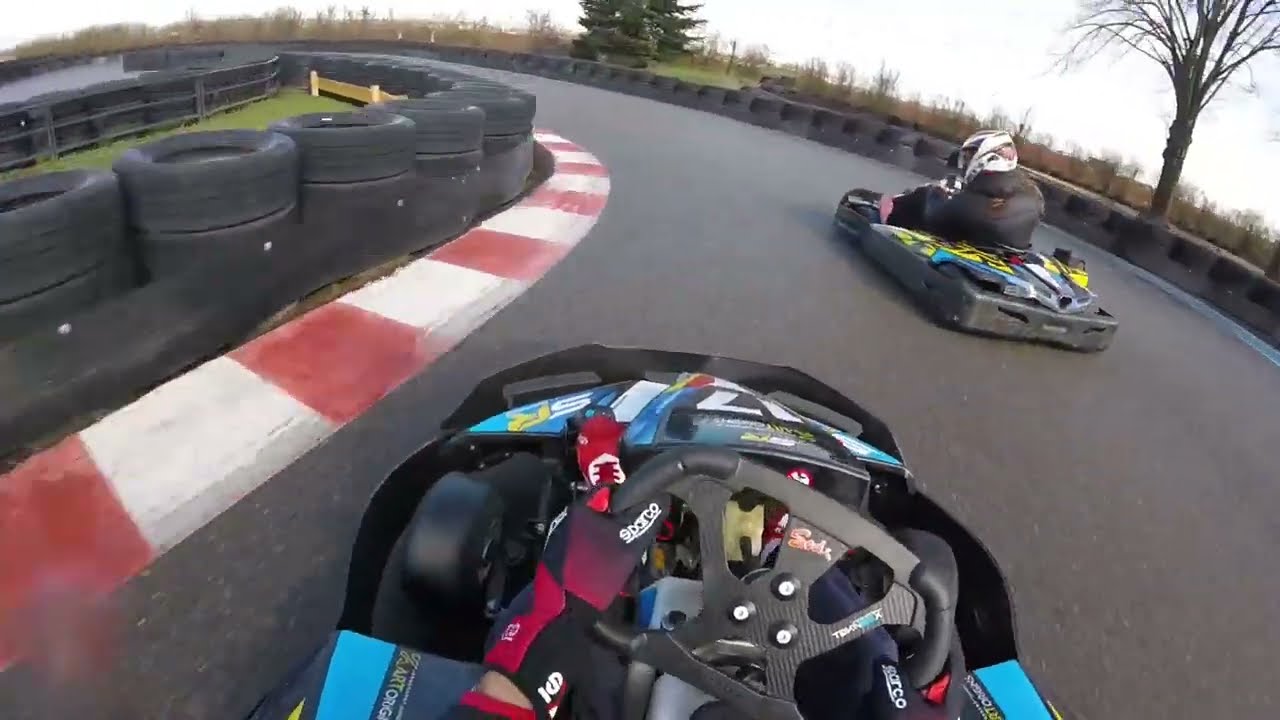 Session sur piste humide chez Kart Origins