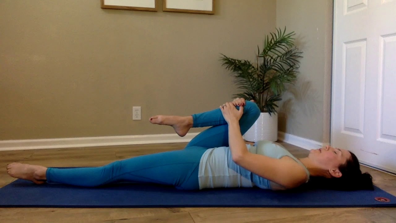 Single Leg stretch classical, followed by a modification