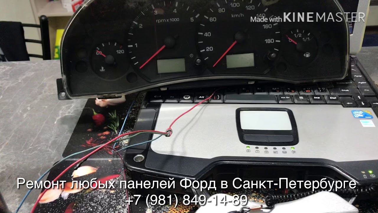 Неисправная панель приборов Ford Transit. Прочерки вместо пробега.