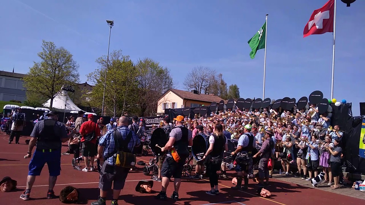Notequetscher Mehlsecken bei der Guggen Schweizermeisterschaft 2018 in Engelburg