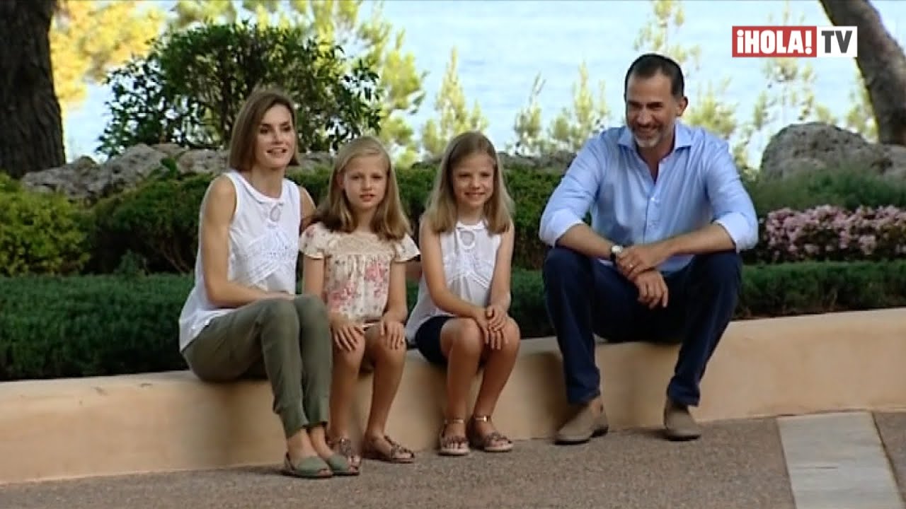 Así evolucionó el estilo de doña Letizia en sus vacaciones mallorquinas | ¡HOLA! TV