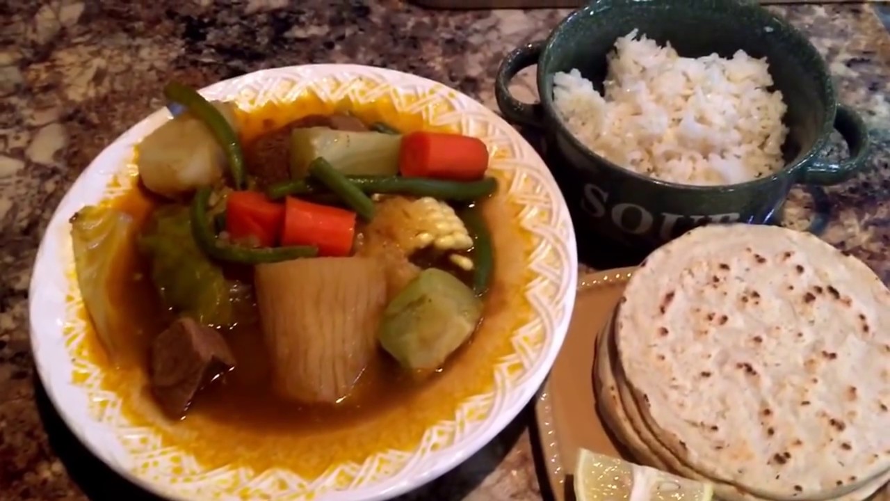 Sopa de res hondureña