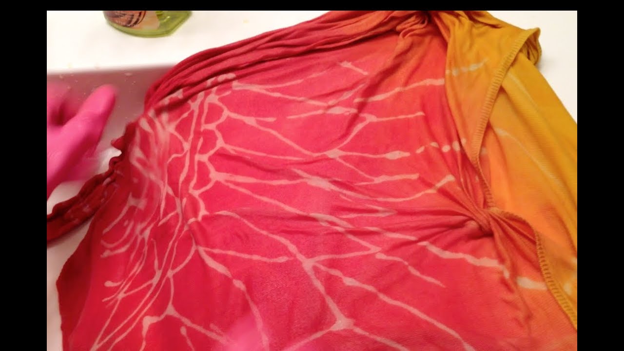 DIY Batik melted color shirt