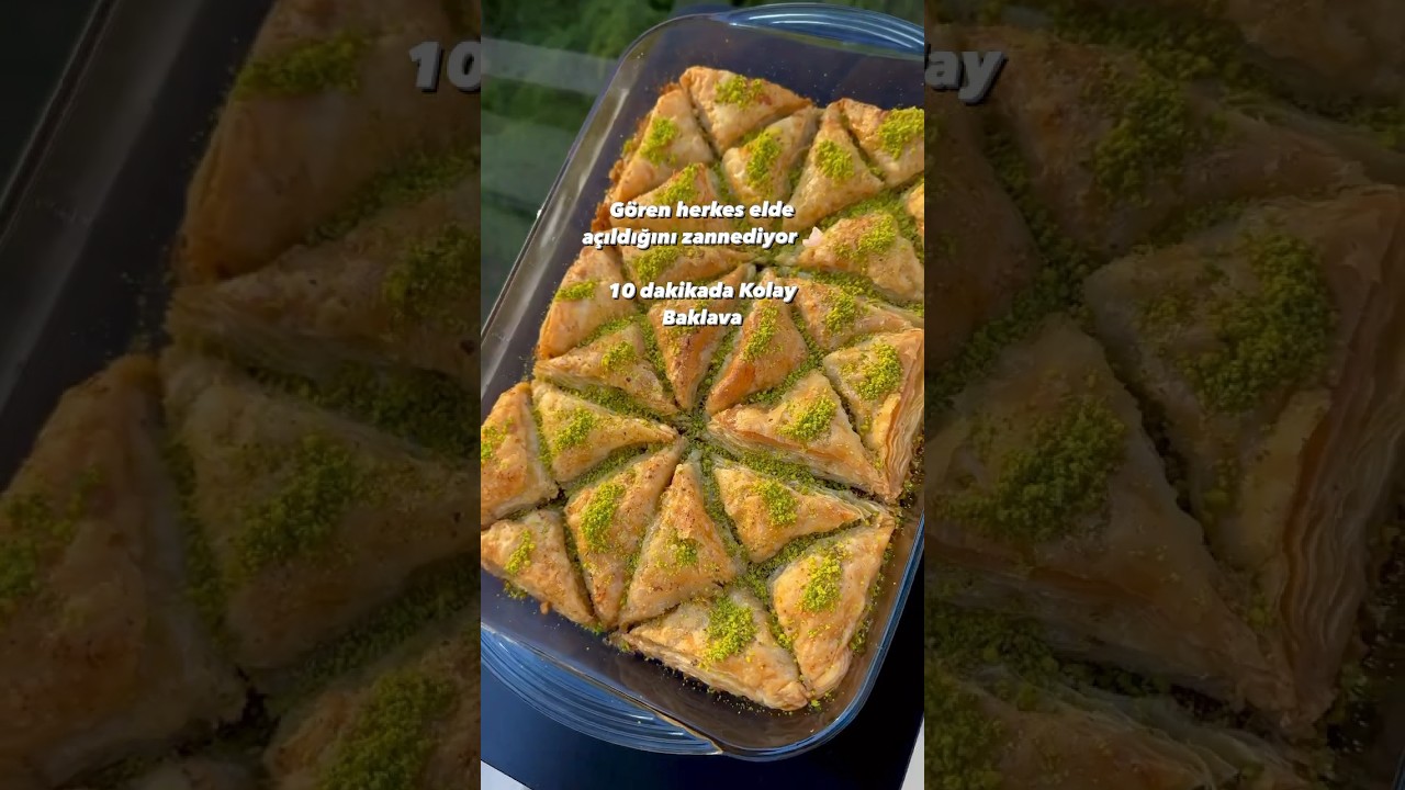 En kolay baklava tarifi budur👍🏻 Dakikalar i&ccedil;inde hazır! #milf&ouml;ybaklava #baklava #şerbetlitatlılar