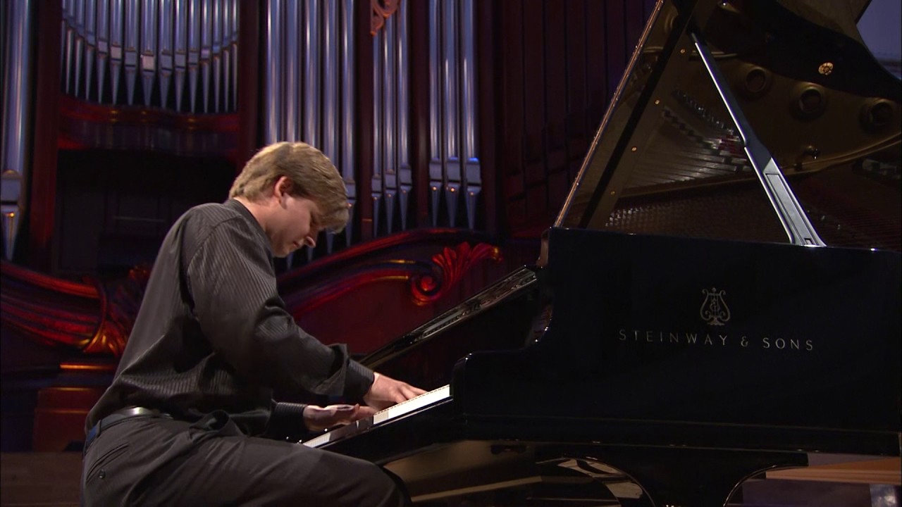 Jacek Kortus – Nocturne in E major, Op. 62 No. 2 (first stage, 2010)