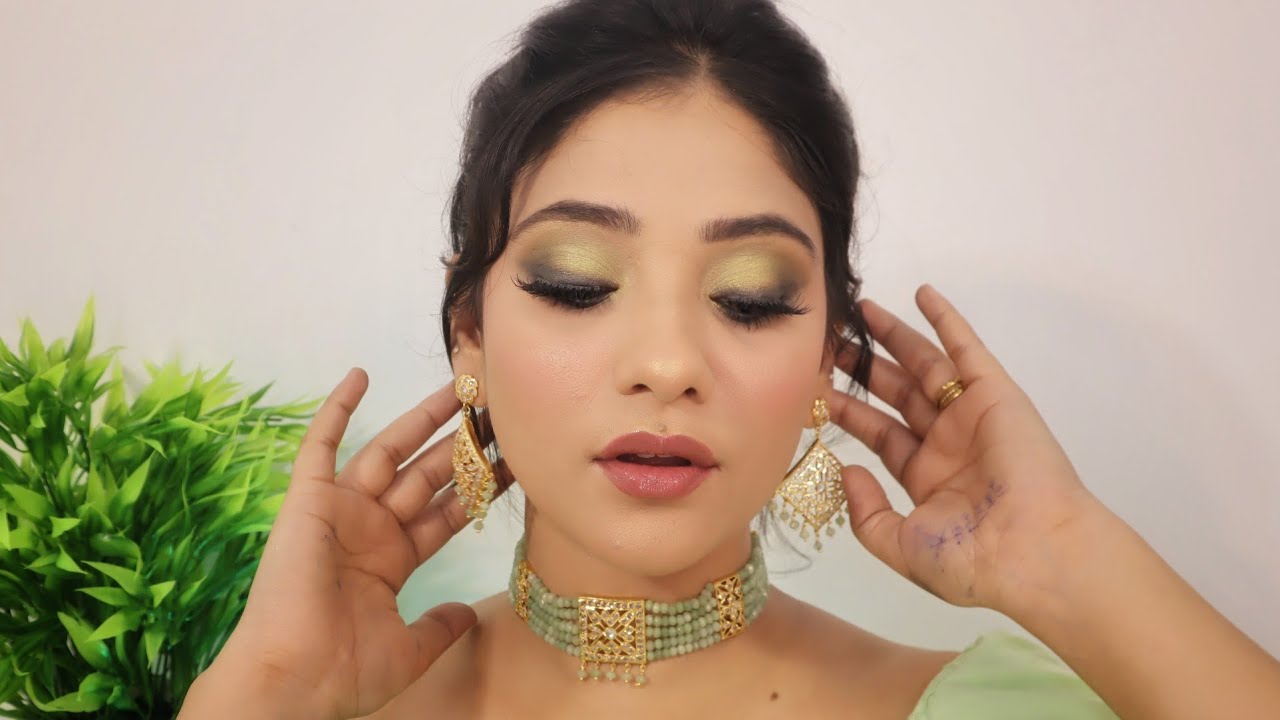 Wedding guest Makeup || light green smokey eyes..