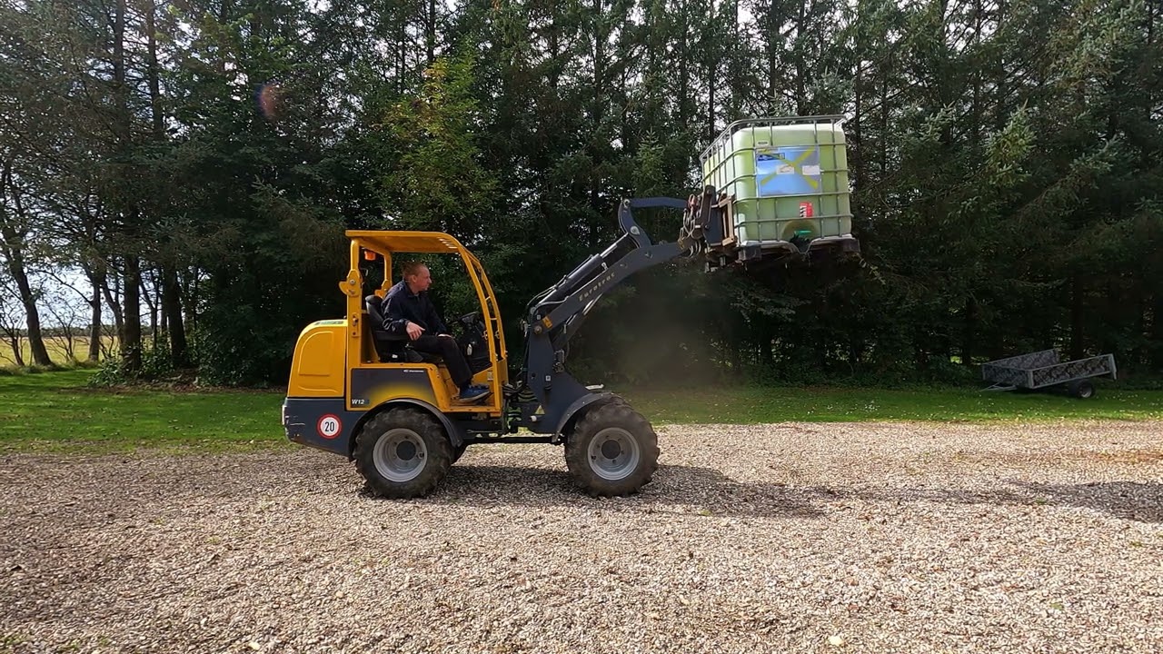 Eurotrac W12S Review