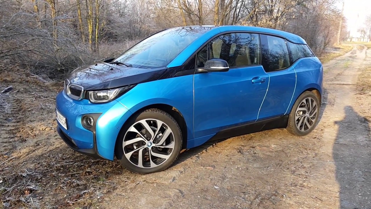 BMW i3: Internetowy samochód miejski