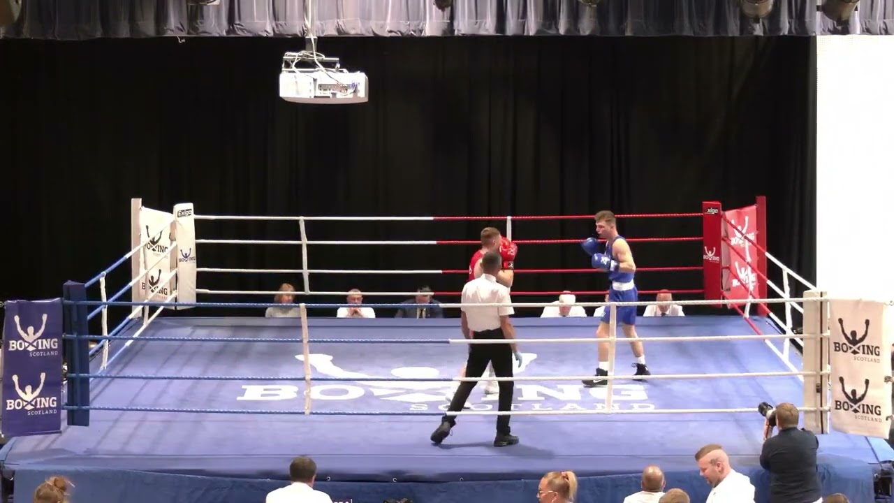 Bruce Mills (SCO) vs Hamilton Patrick Joyce (ENG)