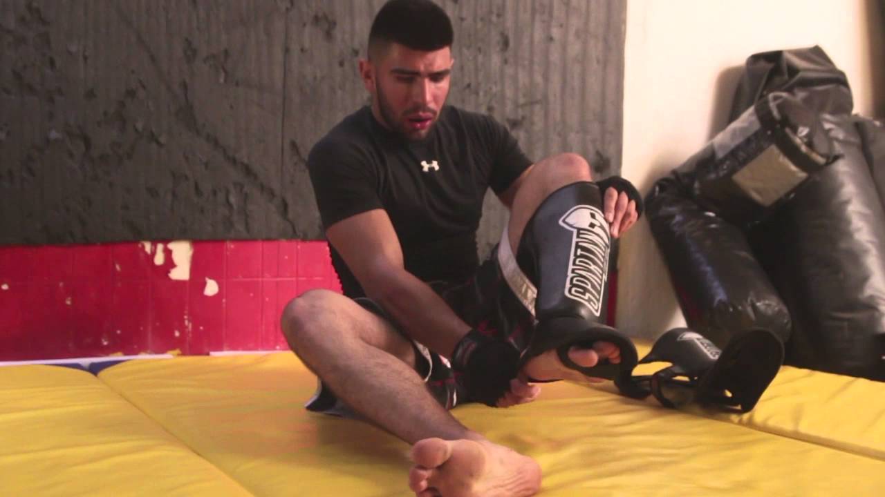 MMA Sparring - Marco Grosso and Matthew Colquhoun - MMA Colombia