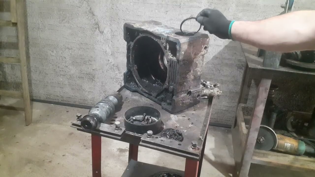 COMO DESMONTAR UMA CAIXA REDUTORA. LINHA INDUSTRIAL.  