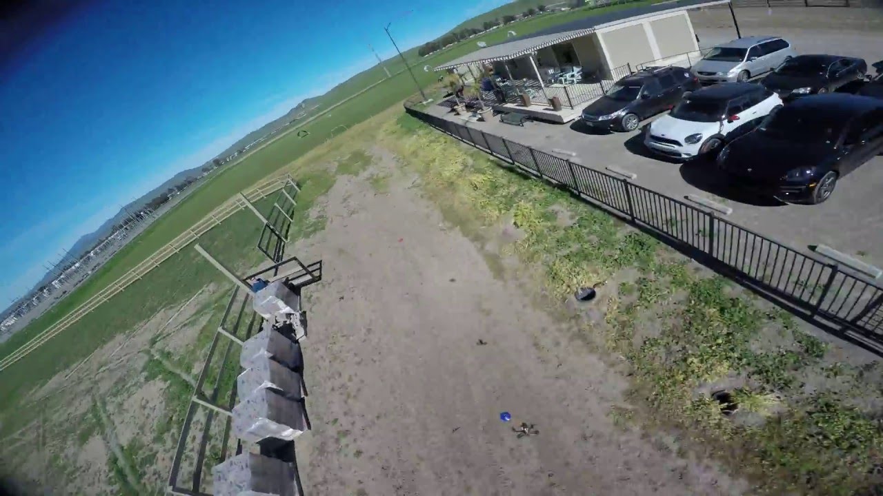 4k HD Almost rubbing outdoor drone race, 5x4x3 HQ Props, Skitzo Blue, KISS 30a ESCs
