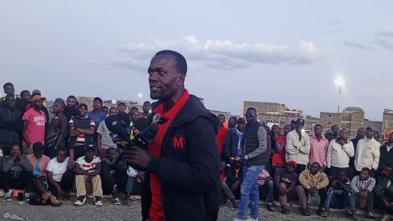 WAJALUO TUMEAMUA TUNAFUATA ODINGA FAMILY,TUWEZI FUATA RUTO!!THIS MAN FROM NYANZA!!
