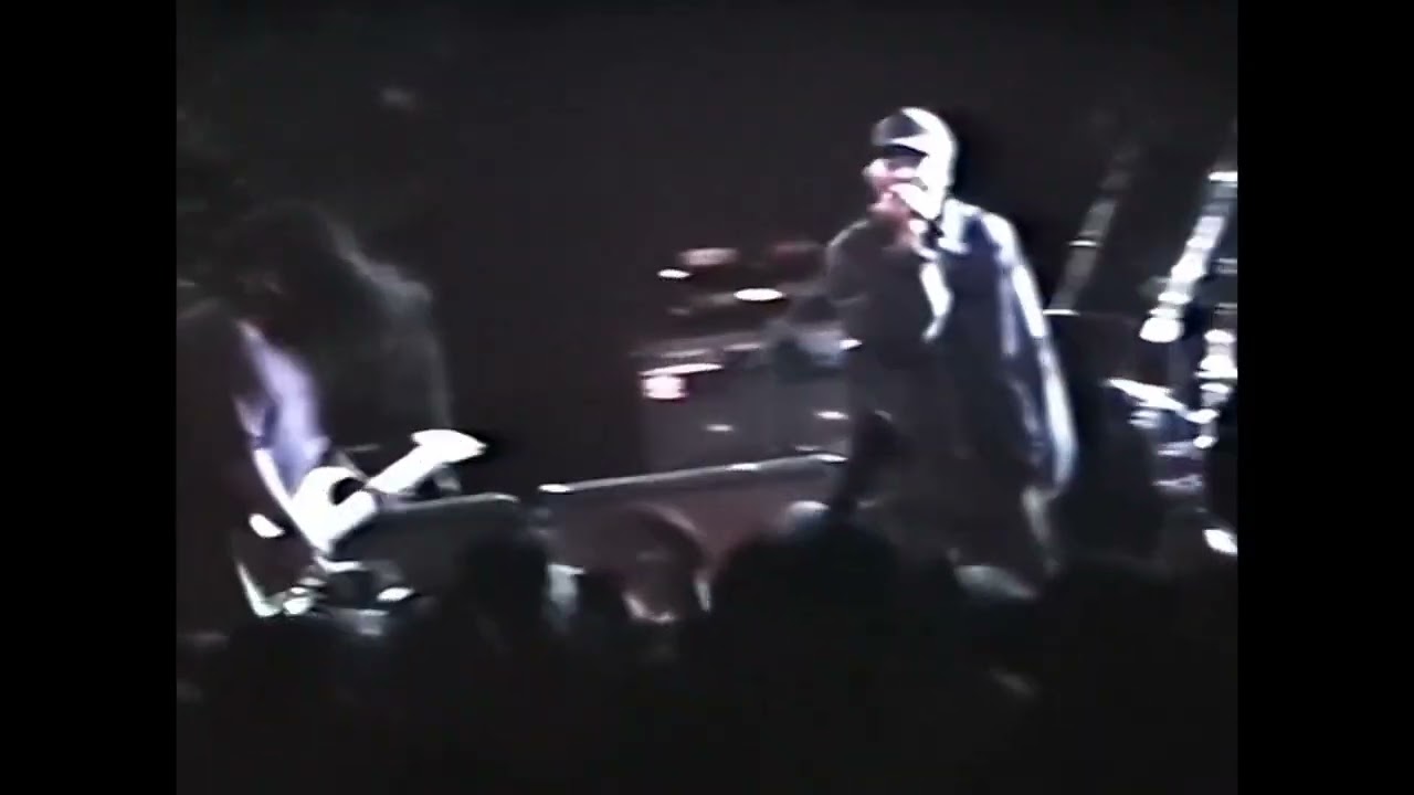 Deftones - Live at The Hollywood Palladium 1996 (Part 1 of 10) - 