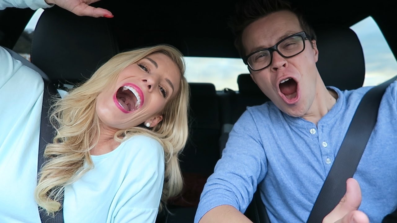 Carpool Karaoke - Vlogmas Day 22