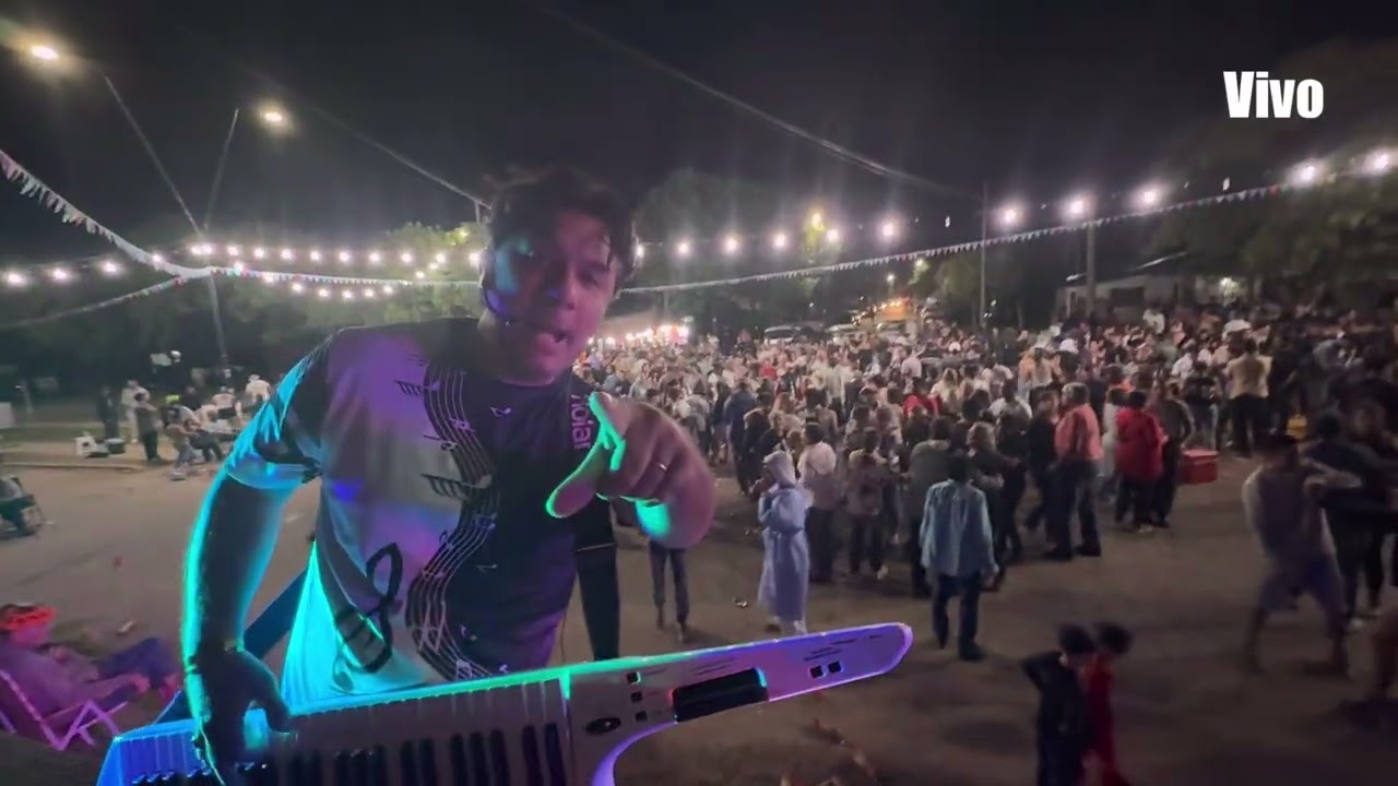 Florentino Ameghino ❤️‍🔥 Carnavales del Club Sarmiento 🎥 Los Porteñitos Dueños de la Diversión 