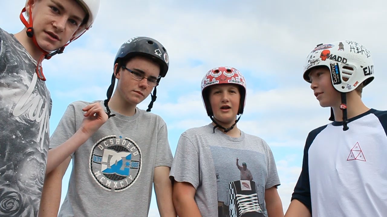 4 WAY GAME OF SCOOT